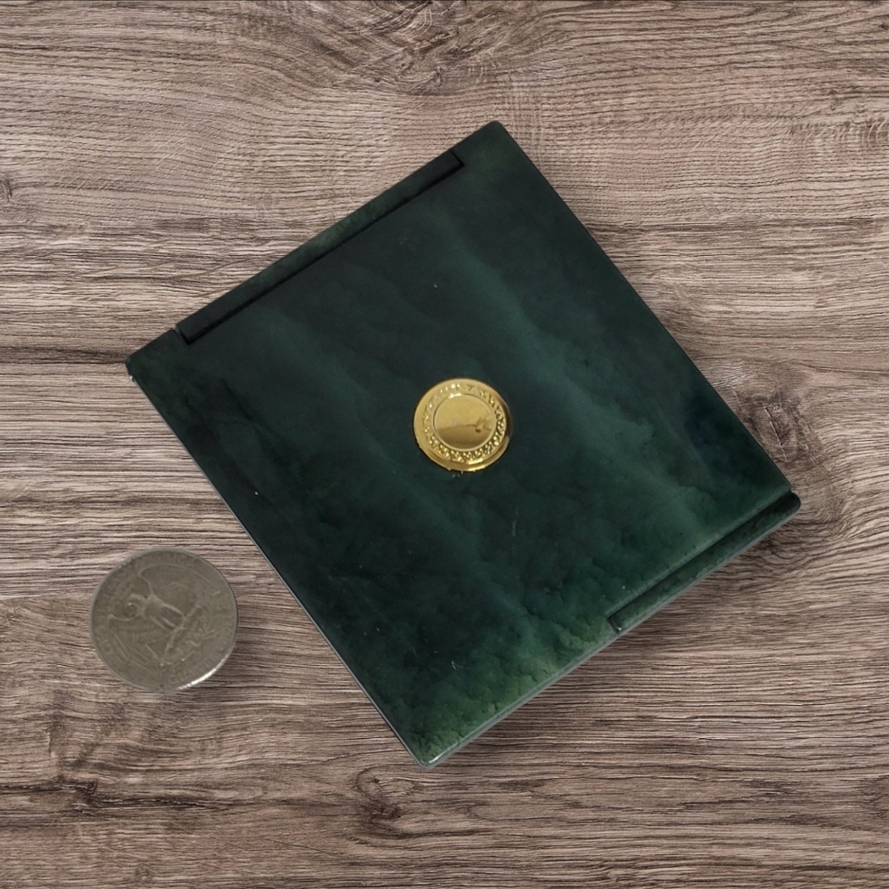 ▪︎Compact Mirror - Picture 2 of 5